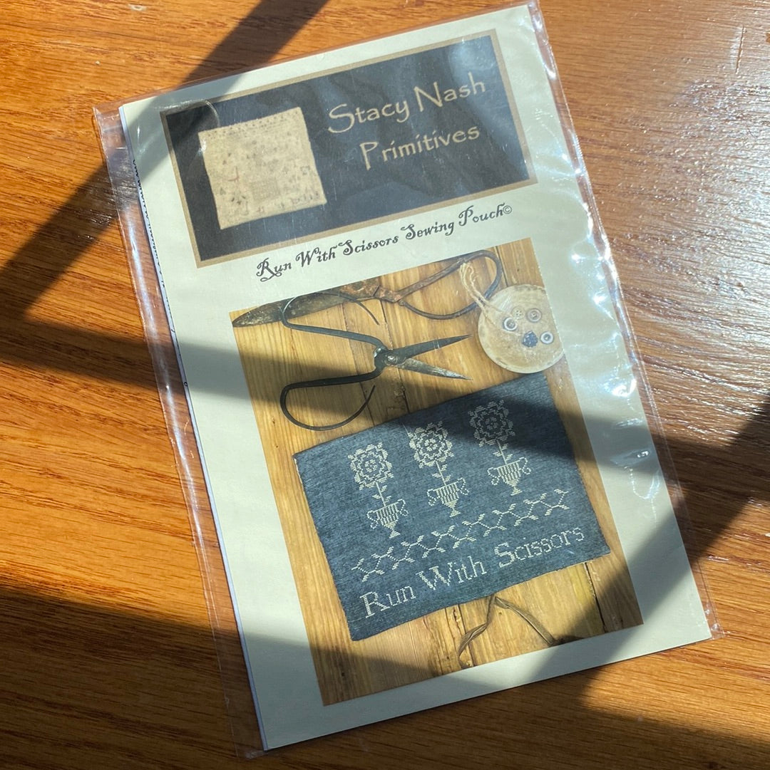 Stacy Nash Primitives “Run With Scissors Sewing Pouch” Chart