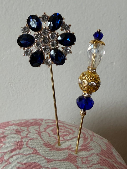 “The Queen’s Brooch” Decorative Pins