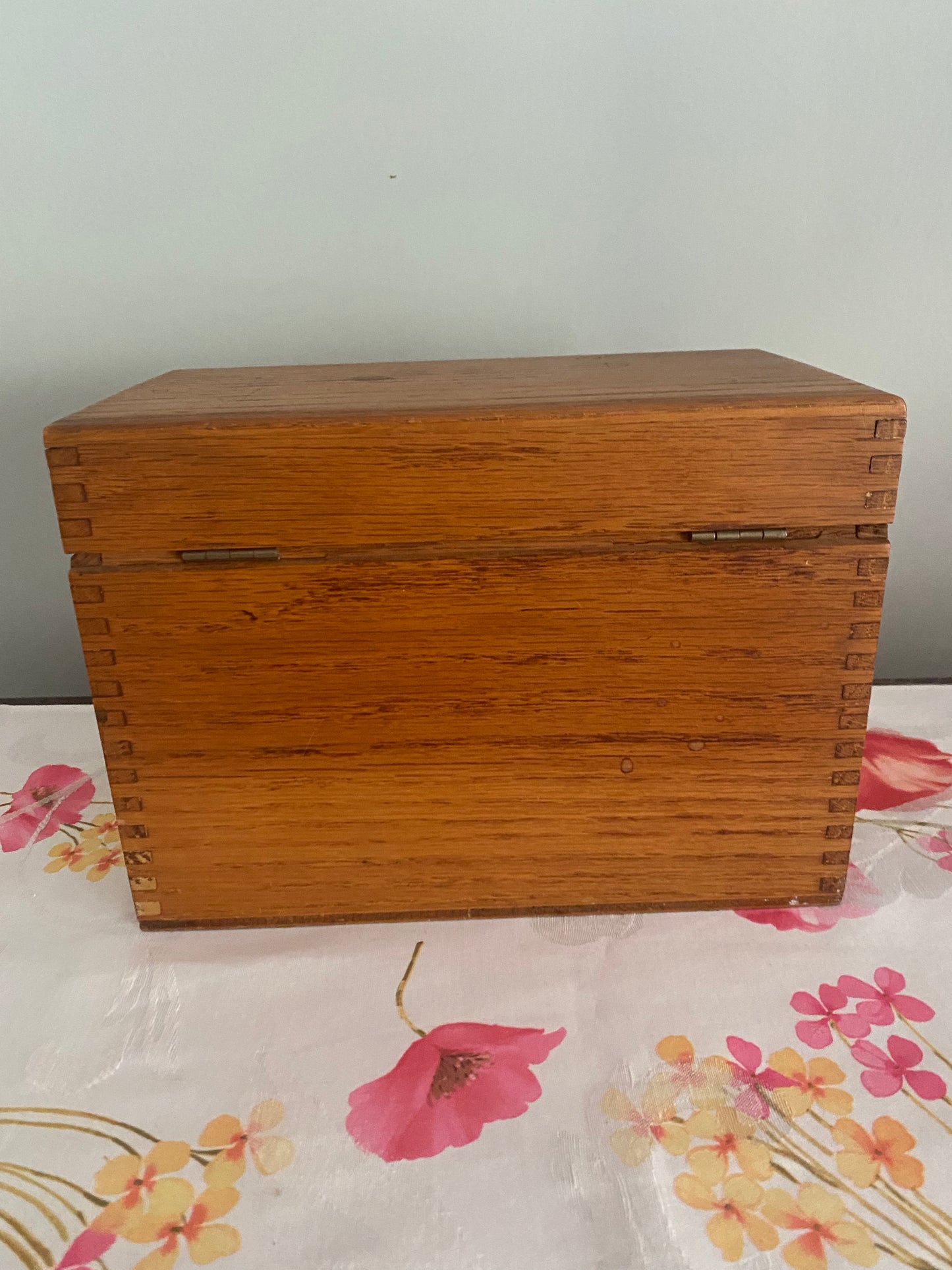 Rectangle Hinged Lidded Box